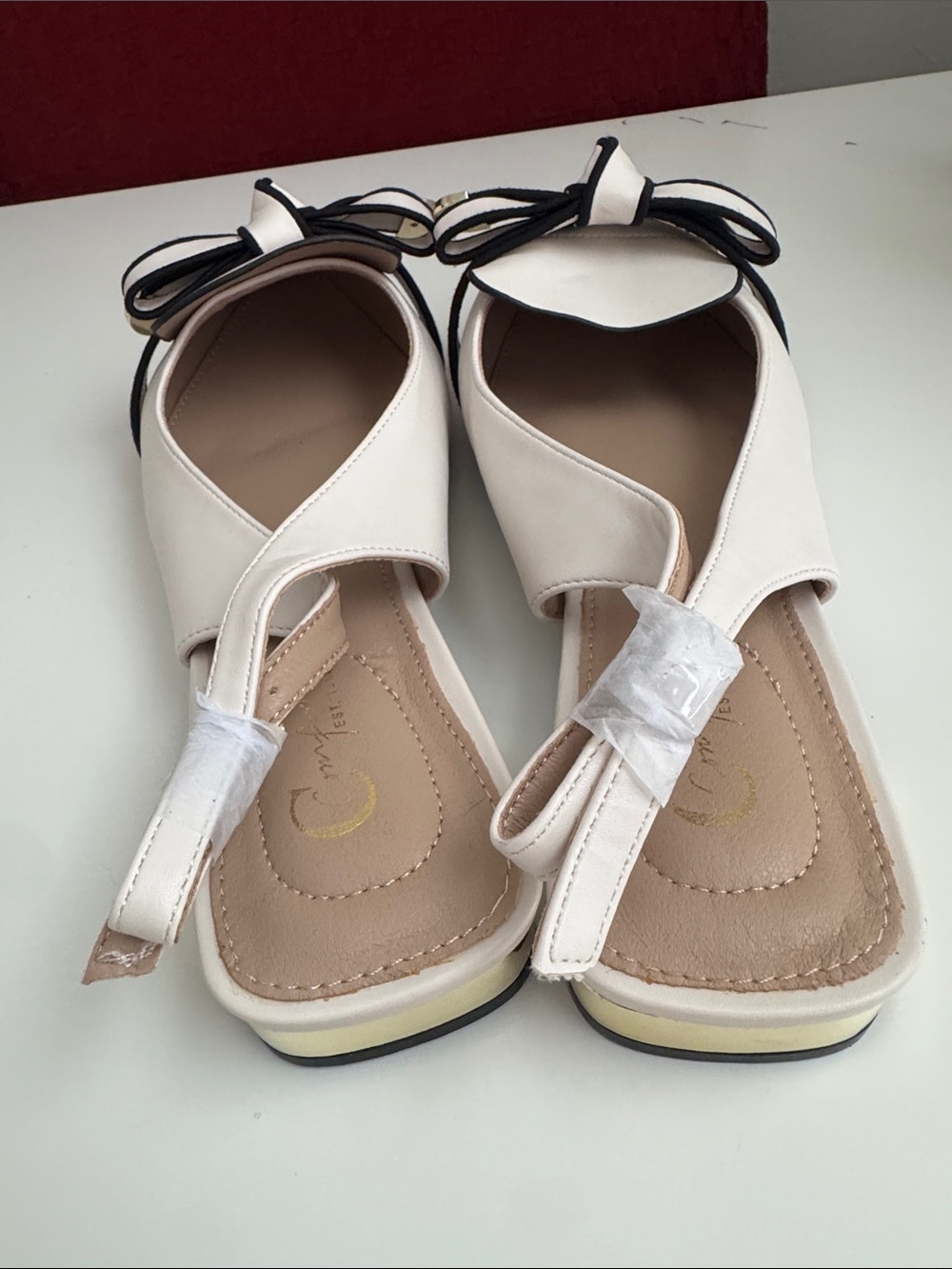 Women’s White Pointed Slingback Flats with Knot Detail - Picture 3 of 4